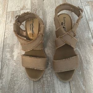 Bettye Muller Wedge Sandals 7.5 like new !!! Beautiful summer wedgesGoes w/ all
